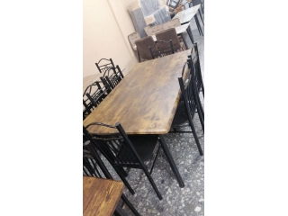 Material metal  Mesa tapa MDP ALTA  6 SILLAS REFORZADAS TAPIZADAS .
