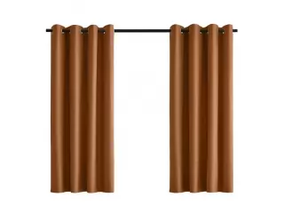 Dale un toque de calidez y elegancia a tu hogar con la Cortina de tela Black Out text en color terracota. Con sus dimensiones de 140 cm de ancho y 150 cm de alto, esta cortina es perfecta para crear un ambiente acogedor y moderno en tu dormitorio o living Dale un toque de calidez y elegancia a tu hogar con la Cortina de tela Black Out text en color terracota. Con sus dimensiones de 140 cm de ancho y 150 cm de alto, esta cortina es perfecta para crear un ambiente acogedor y moderno en tu dormitorio o living