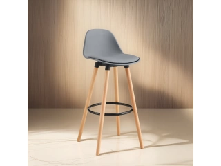 Descripción BANQUETA PARA BAR, ESTRUCTURA MADERA Y METAL , ASIENTO TAPIZADO. RESISTE: 90KG Para mesada de 90 cm Colores disponibles : Verde/ Gris Ancho del asiento: 39 cm Profundidad: 38 cm Alto: 97 Asiento: 70 cm Respaldo: 27 cm