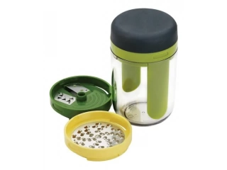 Descripcion: Crea espirales de verduras y frutas Mantiene el contenido recto mientras se gira Varios tipos de cuchillas, hoja gruesa, hoja fina, cuchilla de rejilla Almacenamiento compacto