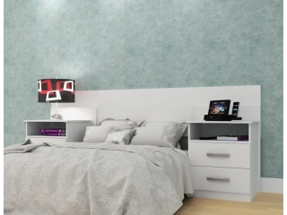 Descripcion: CONJUNTO DE RESPALDO DE CAMA CON 2 MESAS DE LUZ CON CAJONES Es regulable para 140 o 160 cm. CARACTERÍSTICAS: - Medidas (cm): Respaldo 166 Cm x 115 Cm - Medidas (cm): Mesa de luz 51 cm x 36 cm x 30 cm. - Peso (kg): 25. 