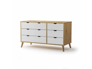 Descripcion: Cómoda madera maciza Gran tamaño 6 cajones 100% madera maciza Altura 67 cm Ancho 120 cm Profundidad 40 cm