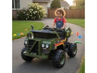 Descripción: Batería 12 V 7  ah 4 Motores * 390 Interface USB y MP3 Control Remoto . 2 Velocidades Suspencion en las 4 ruedas. Funcion de Oxilacion. Edad recomendada 3 a 8 años. Capacidad 40 kg . Dimensiones : 114 x 75 x 61 cm Garantia 6 meses.