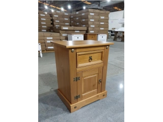 Mesa de luz mexicana 100% madera lustrada brillosa Color miel.