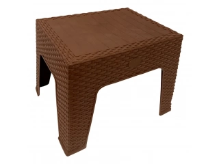 Mesa ratona de polipropileno simil rat&aacute;n Apta para exteriores Medida: 50x40x43cm No se estropea ni con la lluvia ni con el sol.