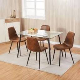 Juego de comedor mesa 4 sillas tap. tacto cuero