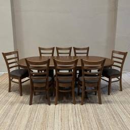 Juego de comedor mesa + 8 sillas tapiz. Brighton 