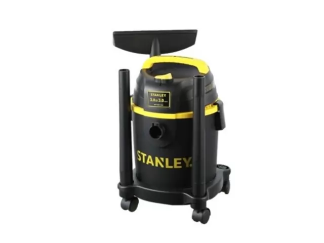 Descripción: Polvo - Liquido Capacidad del Tanque: 11 Litros Potencia máx.: 3HP. Voltage: 220V Cuenta con un potente motor para un mejor rendimiento Máxima potencia de succión para trabajos pesados Mango fuerte para fácil transporte Cable de alimentación