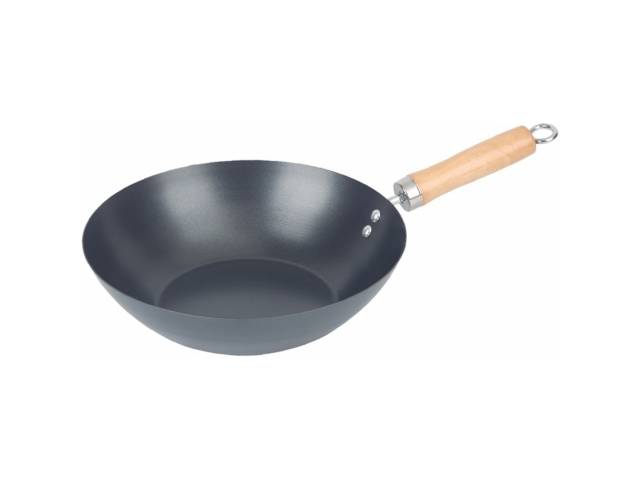 Descripcion: ACERO CARBONO DE 28 CM. INTERIOR ANTIADHERENTE MANGO DE MADERA APTA PARA F FUEGO A GAS Y ELÉCTRICA. .