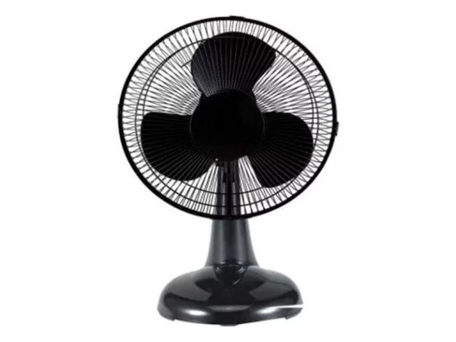 Descripcion: Frecuencia: 50 Hz Voltaje: 220V Color de las aspas: Negro Color de la estructura: Negro Diámetro: 30 cm Potencia de 35 W. Ideal para refrigerar. 1 año de Garantia.