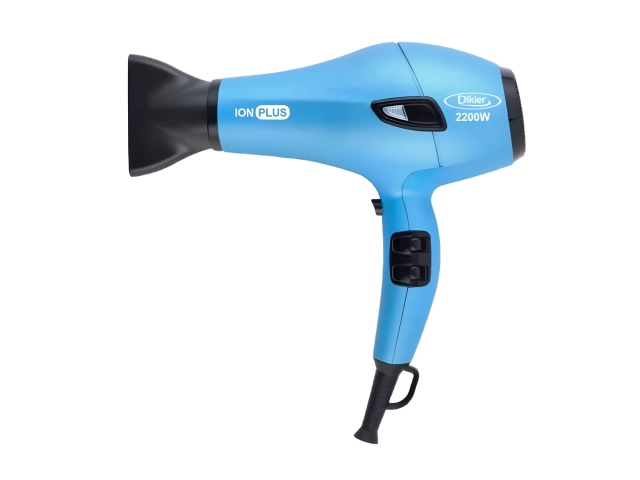 Especificaciones Potencia: 1800-2200 W 2 velocidades Frío y calor Voltaje: 220~240 V %u2013 50/60 Hz Incluye: Pico ancho y difusor. Garantia 1 año.