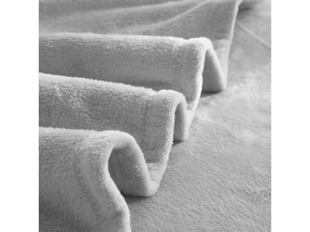 Descripcion: Manta LE BLANC QUEEN Medida 2.60 X 2.40 M. MOONLIGHT SHERPA