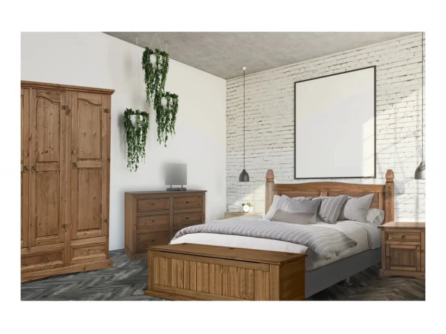 Descripcion: COLORES: NOGAL OSCURO Y BLANCO. Respaldo de 2 plazas MEX de estilo rústico fabricado en madera maciza de Pino. Inspirado en estilo mexicano. PATINADO BRILLOSO VETIADO UNICO ACEITINADO. Ancho respaldos: 11 CM Alto: 135CM Largo respaldos: 190 C