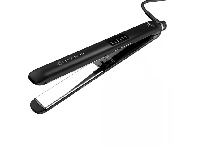 L&iacute;nea: Titanio Control de Temperatura: Regulable Led Tecnolog&iacute;a Principal: TITANIO Voltaje: Bivolt 110/220 volts Temperatura M&aacute;xima: 230&deg; Color: Black Pantalla : LED. 2 A&ntilde;os de garantia.