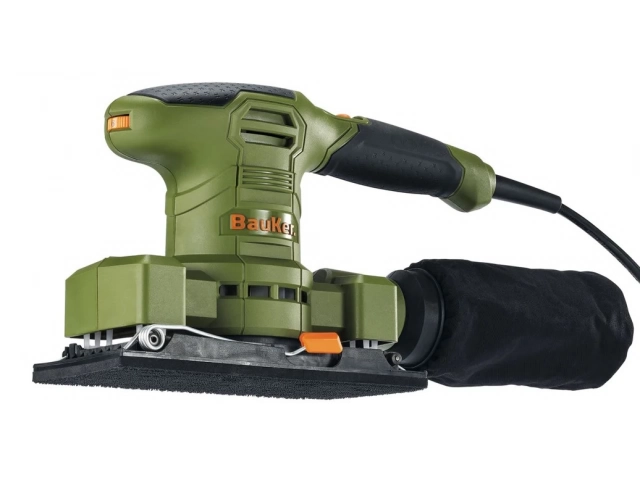 Lijadora orbital eléctrica 200 W Dale un toque profesional a tus proyectos de lijado con la Lijadora Orbital Eléctrica 200W de Bauker. Esta herramienta te permitirá obtener un acabado impecable en madera, metal y otras superficies, gracias a su potente m