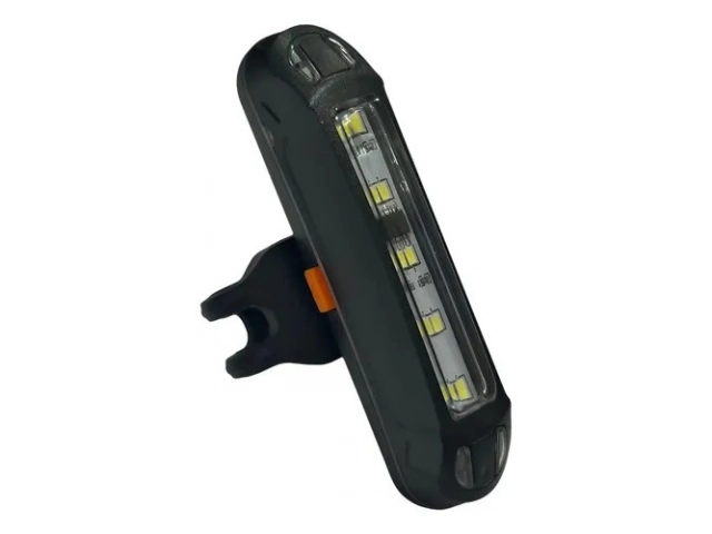 Luz led. Alimentaci&oacute;n a usb. Est&aacute; fabricado en pl&aacute;stico. Es resistente al agua.